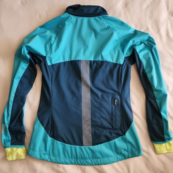 Nike Dri-Fit Running Jacket Size Medium - Picture 9 of 10